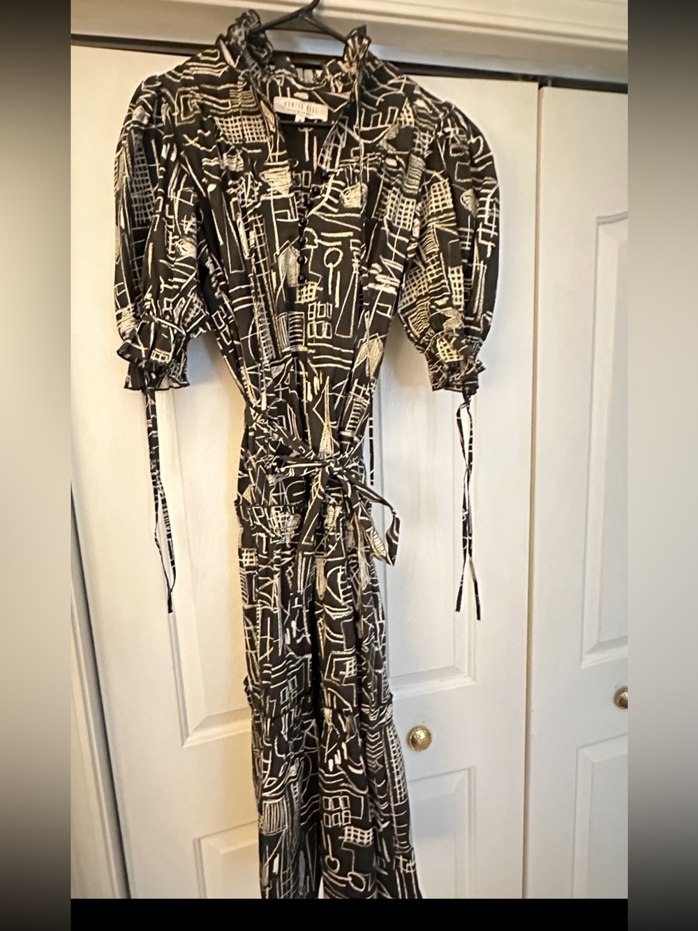 EUC Hunter Bell Halloway dress
